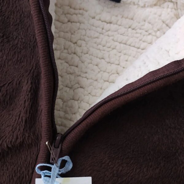 Campera Importada - 6-9 meses - Image 4