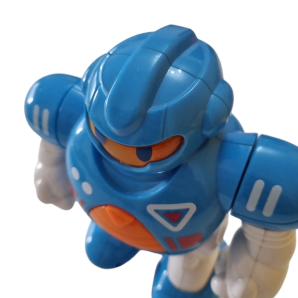 Robot con Rueditas - Image 3